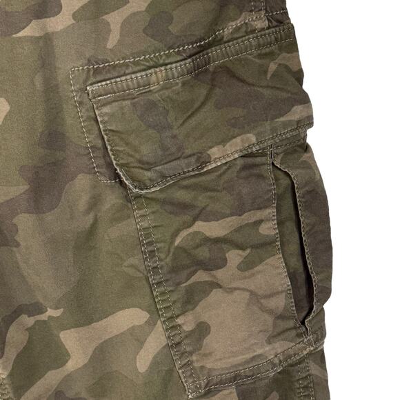 American Eagle Small TALL Mens Cargo Joggers Pants Camo Cuffed Pockets Stretch - Picture 3 of 11